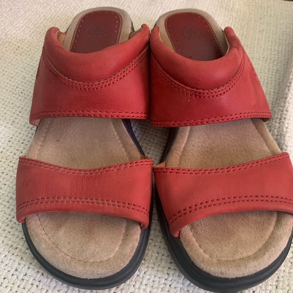 ARIAT Red Leather Sandal Double Strap Size 7 Comfort Slip On - Picture 2 of 8